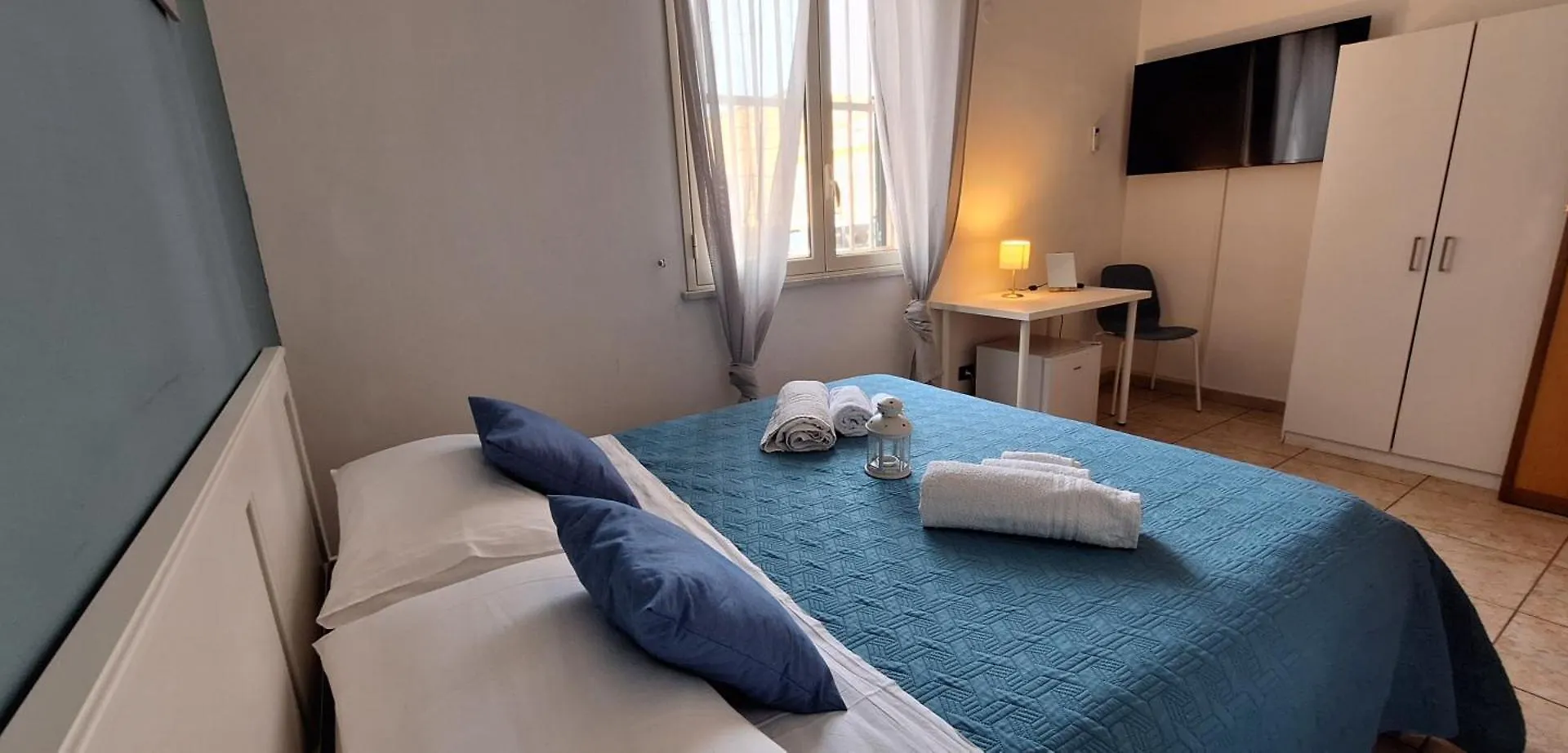 Sea Room Aspra B&B Bagheria Bed & Breakfast