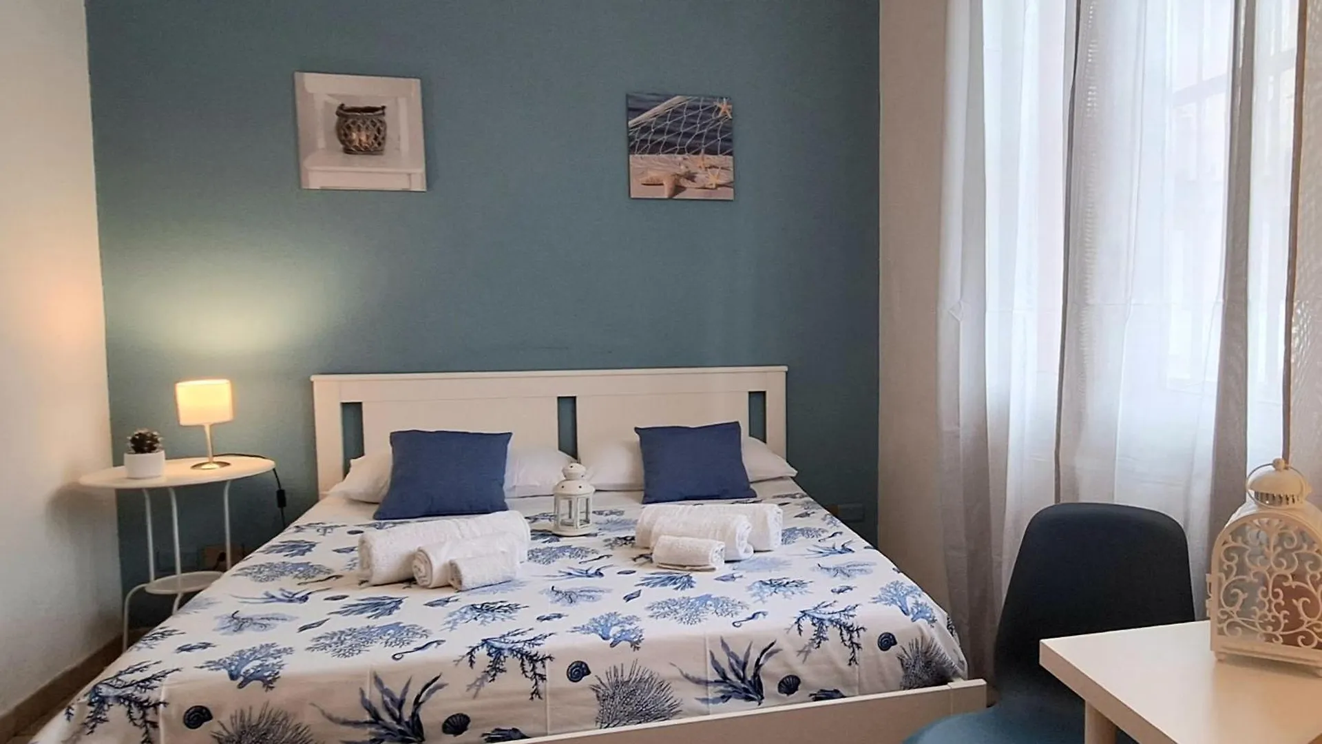 Sea Room Aspra B&B Bagheria 0*,  Italy